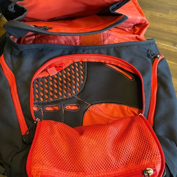 bike helmet red Classic (More Colors) Osbe Italy - Tornado keeping weight low color:Soft Sand best men toiletry bag